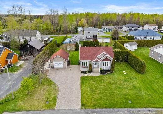Maison à vendre - 775 Rue Élisée, Drummondville, J2B 8A8