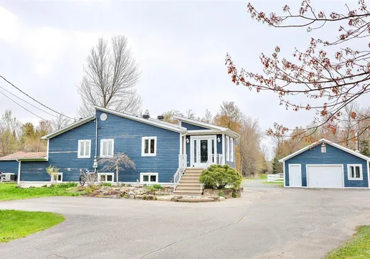 House for sale - 320 11e Rang, Wickham, J0C 1S0