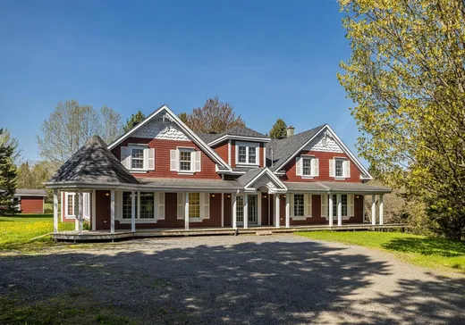 Maison à étages à vendre - 968 Ch. Bilodeau, Coaticook, J1A2S4