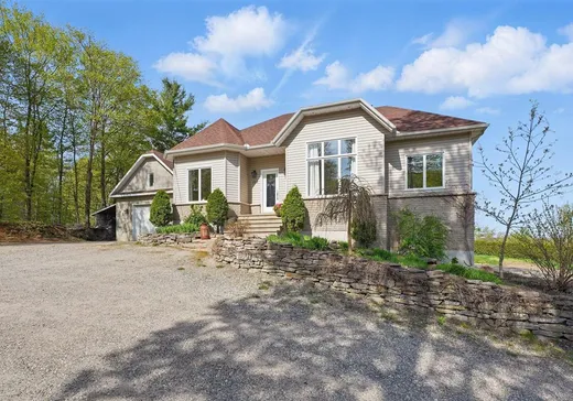 Maison à vendre - 112 Rue du Gui, Cantley, J8V 2V2