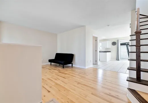 Maison à vendre - 195 Rue du Châtelet, Gatineau, J8M 1X3