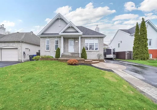 Bungalow for sale - 122 Rue Eulalie-Durocher, Repentigny, J5Z4Z5