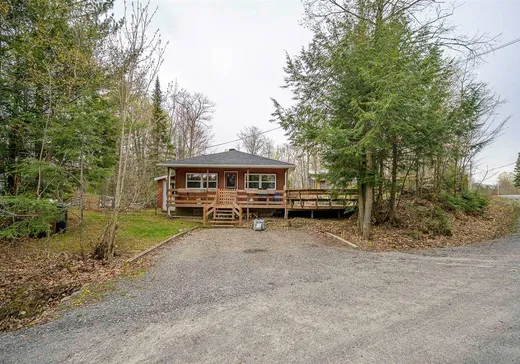 Bungalow for sale - 170 Rue des Papillons, Saint-Calixte, J0K1Z0