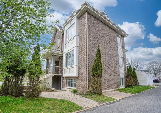 Condo à vendre - 4840 Rue Graminées, St-Hubert, J3Y 0E7
