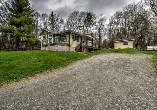 Maison à étages à vendre - 586 Mtée de l'Église, Saint-Colomban, J5K2J2