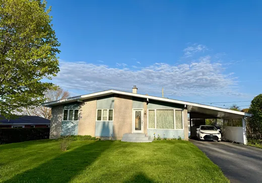 Maison à vendre - 928 Rue des Muguets, Sherbrooke, J1E 1K1
