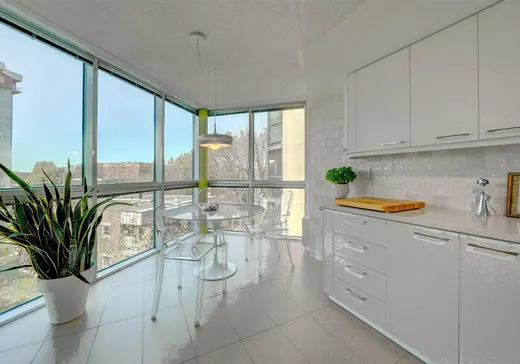 Condo à vendre - 320 Av. Victoria, Saint-Lambert, J4P 2H8