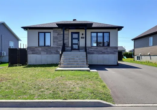 Bungalow à vendre - 1375 Rue Bizet, Drummondville, J2B5N5