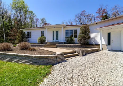 Maison à vendre - 128 Rue Clément, Sherbrooke, J1R 0A9