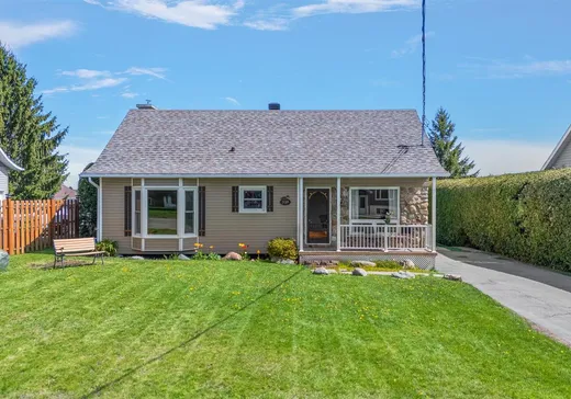 Maison à vendre - 339 Rue Rivard, Magog, J1X 4W4
