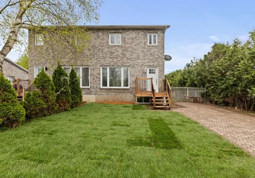 Maison à étages à vendre - 936 Boul. St-René E., Gatineau, J8P6W6