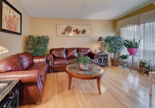Maison à vendre - 555 Rue Gregory, Greenfield Park, J4V 1T5