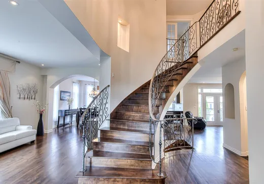 Maison à vendre - 423 Rue des Roseaux, Laval (Sainte-Dorothee), H7X 4H1