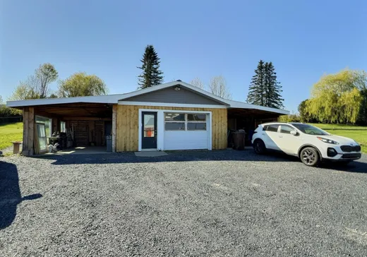 Maison à vendre - 595 2e Avenue, Weedon, J0B 3J0