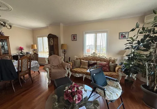 Condo à vendre - 6260 Rue Jarry E., Montréal (Saint-Léonard), H1P 3P5