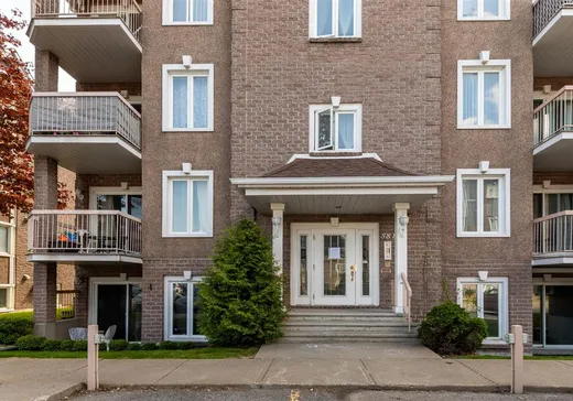 Condo à vendre - 5885 Boul. Couture, Montréal (Saint-Léonard), H1P 1A8