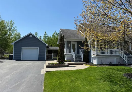 Maison à vendre - 1075 Rue Clair, Drummondville, J2A 2L1