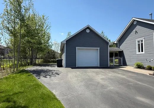 Maison à vendre - 1075 Rue Clair, Drummondville, J2A 2L1