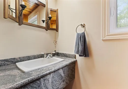 House for sale - 25 Rue du Mont-Tremblant, Cantley, J8V 3B2