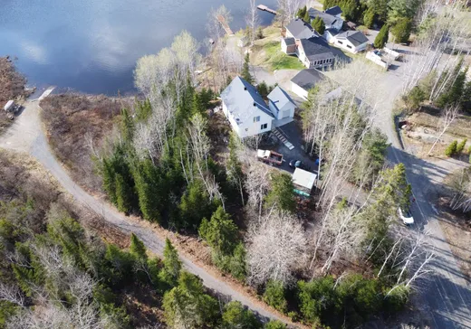 Two or more stories for sale - 3 Ch. du Lac-Chabot S., Chicoutimi, G7P3B4