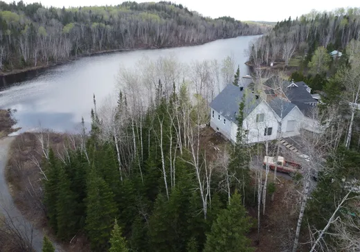 House for sale - 3 Ch. du Lac-Chabot S., Chicoutimi, G7P 3B4