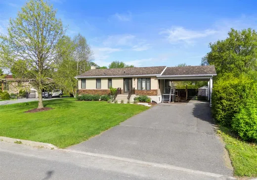 House for sale - 216 Rue Beaulieu, St-Germain-De-Grantham, J0C 1K0