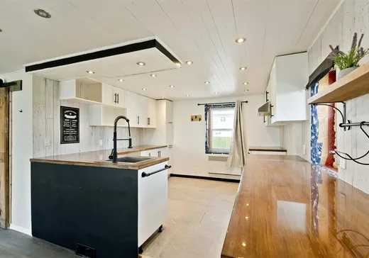 Maison à vendre - 115 Boul. Fortier, Saint-Isidore-de-Clifton, J0B 2X0