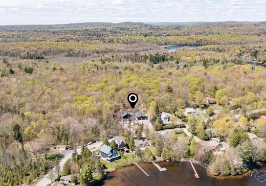 Maison à vendre - 1076-1078 Ch. du Lac-Connelly, St-Hippolyte, J8A 2B6
