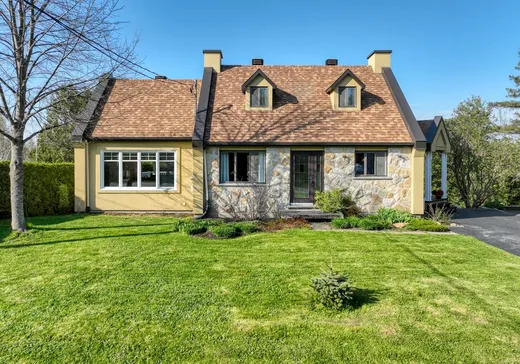 Maison à étages à vendre - 375 Rue Boutin, Thetford Mines, G0N1E0