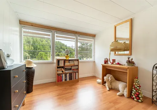 Maison à vendre - 385 Rue Principale, Riviere-A-Pierre, G0A 3A0