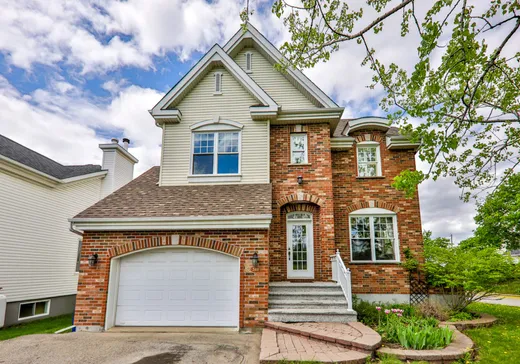 Maison à vendre - 311 Rue François-Baillairgé, Laval (Sainte-Rose), H7L 5H3