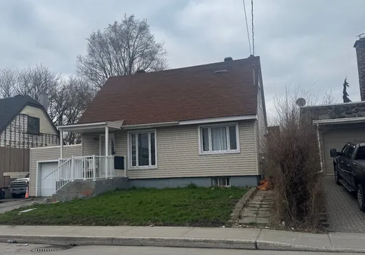 Maison à vendre - 8041 23e Avenue, Montréal (Centreville), H1Z 3X3