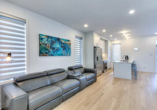 Maison à vendre - 2071 Rue Bonaventure, Laval (Laval-sur-le-lac), H7Y 0C7