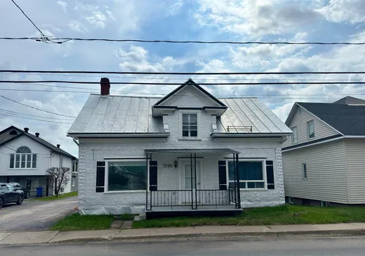 Maison à étages à vendre - 1595 Rue Principale, Ste-Ursule, J0K3M0