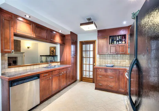 Maison à vendre - 450 Rue Larivière, Laval (Sainte-Dorothee), H7X 3K6
