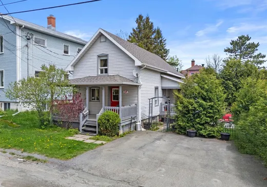 Maison à étages à vendre - 17 Rue Alexandre, Sherbrooke, J1X1P5