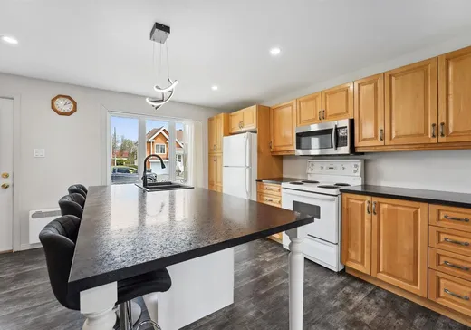 Maison à vendre - 277 Av. St-Henri, Tring-Jonction, G0N 1X0