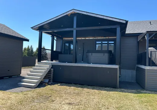 House for sale - 248 Rue de l'Acacia, Chicoutimi, G7G 0M3