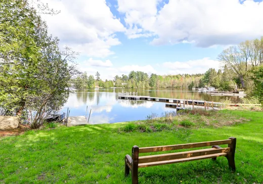 Maison à vendre - 26 52e Avenue, St-Hippolyte, J8A 1N5