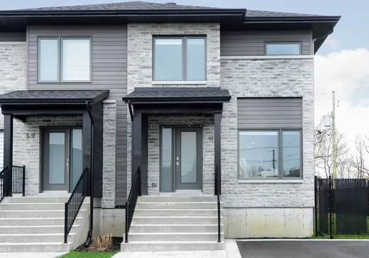 Maison à vendre - 55 Carré Gerry-Butt, Salaberry-de-Valleyfield, J6S 0P8