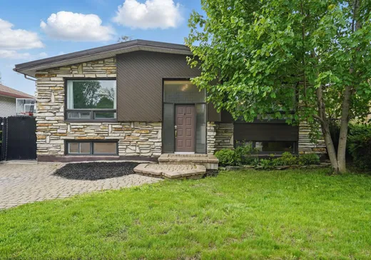 Two or more stories for sale - 1938 Rue de la Victoire, Laval (Chomedey), H7M3E6