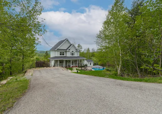 House for sale - 64 Ch. des Amarantes, Ste-Anne-Des-Lacs, J0R 1B0