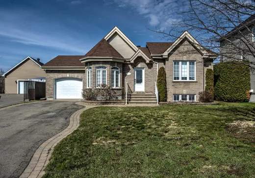 Two or more stories for sale - 8070 Rue François-Baillairgé, Boisbriand, J7N0E3