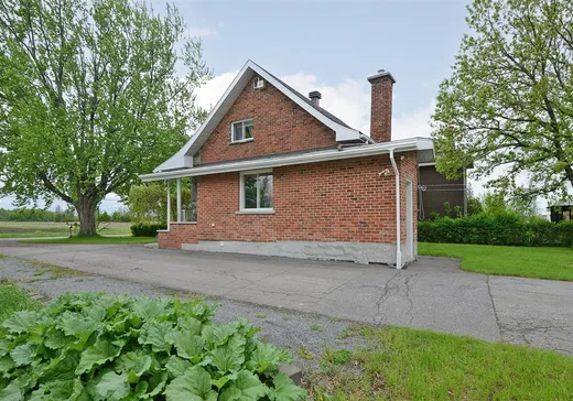 Maison à vendre - 1664 Boul. Ste-Marie, Salaberry-de-Valleyfield, J6T 6M2