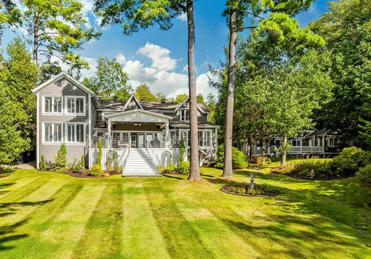 Maison à étages à vendre - 2095 Ch. St-Jean, Magog, J1X0Z8