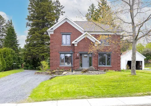 Maison à vendre - 3053 Rue Agnès, Lac-Mégantic, G6B 1K9