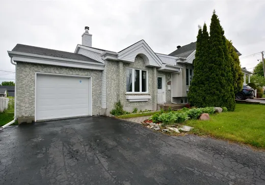 Bungalow à vendre - 4 Rue Lalemant, Châteauguay, J6K5H1