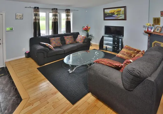 Maison à vendre - 4 Rue Lalemant, Châteauguay, J6K 5H1