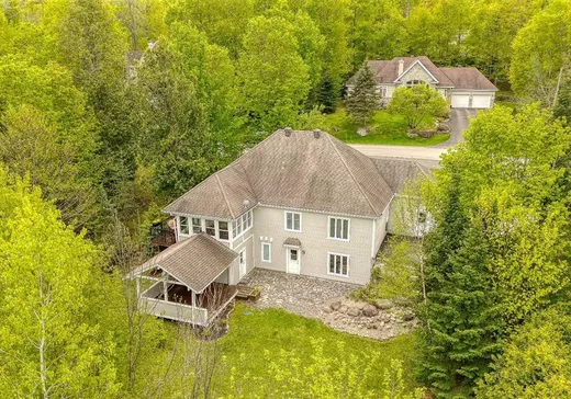 Maison à vendre - 42 Ch. de Fribourg, Saint-Sauveur, J0R 1R2