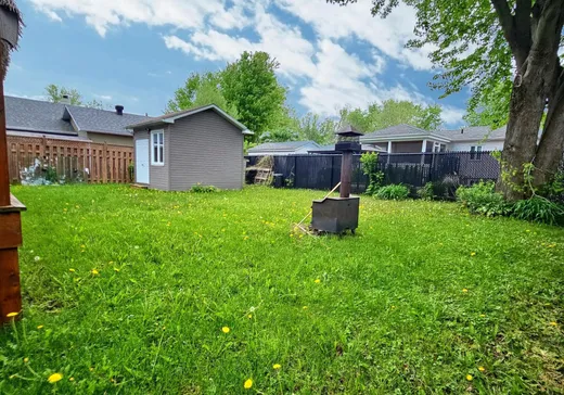 Maison à vendre - 52 Rue O'Cain, Saint-Jean-sur-Richelieu, J3B 3T9